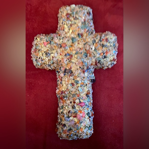 Made in Mexico Wood Cross With Colorful Pebbles - Picture 1 of 3